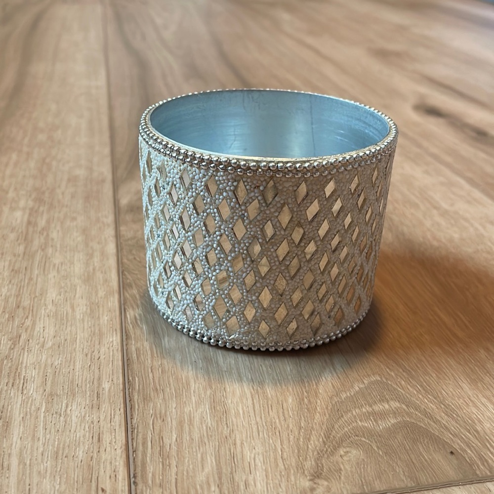 🌟2x Host Pick🌟Two’s Company Silver Container